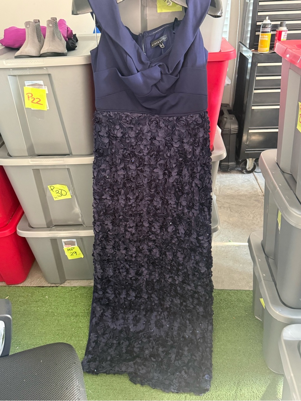 Elegant Navy Floral Appliqué Evening Dress p53